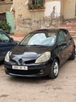 voitures-renault-clio-3-2007-oran-algerie