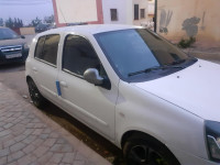 voitures-renault-clio-campus-2015-sidi-bel-abbes-algerie