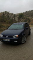 voitures-volkswagen-golf-4-2004-foum-toub-batna-algerie