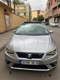 سيارات-seat-ibiza-2019-fr-البليدة-الجزائر