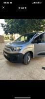 voitures-fiat-doblo-2023-italien-chlef-algerie