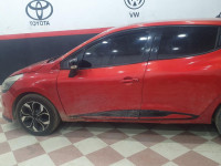 voitures-renault-clio-4-2013-oum-toub-skikda-algerie