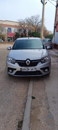 voitures-renault-symbol-2019-djelfa-algerie