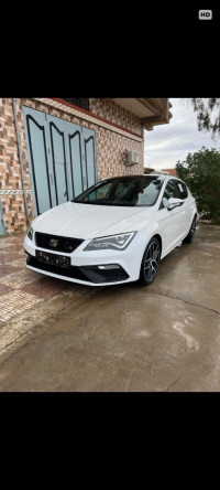 voitures-seat-leon-2019-fr-barika-batna-algerie