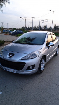 voitures-peugeot-207-2012-new-active-rouiba-alger-algerie