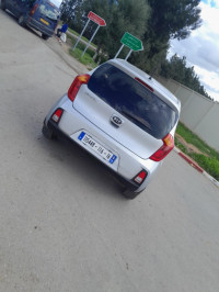 voitures-kia-picanto-2016-safety-ain-naadja-alger-algerie