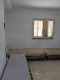 appartement-vente-f3-oran-ain-el-turck-algerie