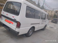 bus-mazda-bouraoui-belhadef-jijel-algerie