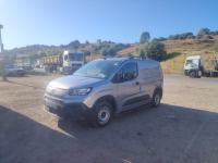 سيارات-fiat-doblo-2025-الأخضرية-البويرة-الجزائر