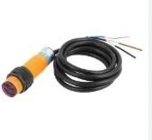 The E3F-DS30C4 is a cylindrical M18 photoelectric sensor offering a 30 cm detection