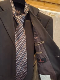costume neuf Pierre Cardin