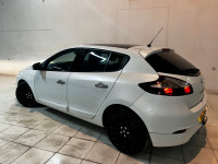 voitures-renault-megane-3-2016-gt-line-black-touch-oran-algerie