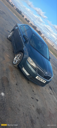 voitures-skoda-rapid-2015-djelida-ain-defla-algerie