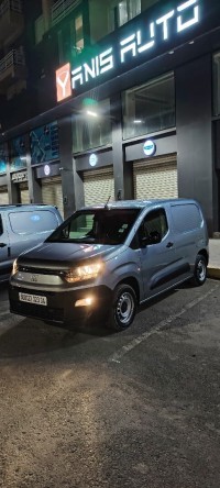 utilitaire-fiat-doblo-2023-bordj-bou-arreridj-algerie
