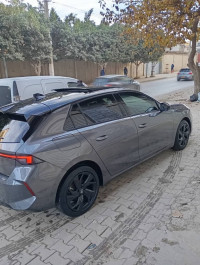 voitures-opel-astra-2023-gs-line-baraki-alger-algerie