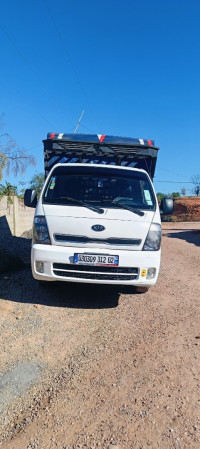 camion-kia-2700-2012-ouled-abbes-chlef-algerie