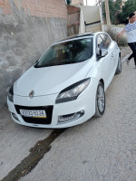 automobiles-renault-megane-3-gt-line-2013-medea-algerie