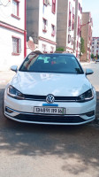 voitures-volkswagen-golf-drive-2019-chebli-blida-algerie