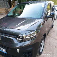 utilitaire-fiat-doblo-2023-تجارية-drea-souk-ahras-algerie