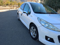 voitures-peugeot-207-2013-allure-boumia-batna-algerie