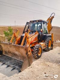 آلة-case-580m-2002-قسنطينة-الجزائر
