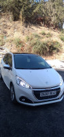 citadine-peugeot-208-2018-allure-facelift-damous-tipaza-algerie