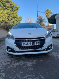 voitures-peugeot-208-2019-allure-facelift-chlef-algerie