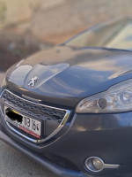 voitures-peugeot-208-2013-allure-ain-benian-alger-algerie