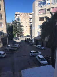 appartement-location-f3-alger-ben-aknoun-algerie