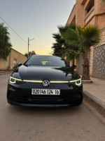 voitures-volkswagen-golf-8-2024-r-lin-oran-algerie