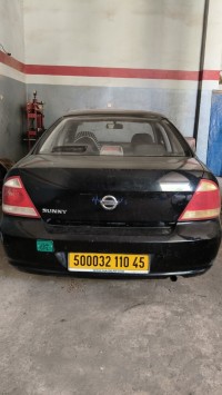 سيارات-nissan-sunny-2010-المشرية-النعامة-الجزائر