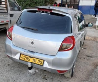 voitures-renault-clio-3-2011-meftah-blida-algerie