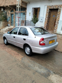 voitures-hyundai-accent-2008-el-bayadh-algerie