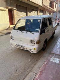 السيارات-النفعية-hyundai-h100-2002-حسناوة-برج-بوعريريج-الجزائر