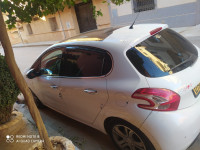 voitures-peugeot-208-2013-allure-tighennif-mascara-algerie