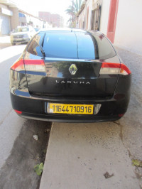 voitures-renault-laguna-3-2009-bouira-algerie