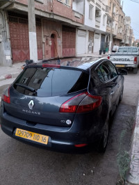 voitures-renault-megane-3-2010-baraki-alger-algerie