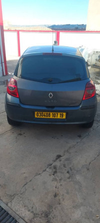 voitures-renault-clio-3-2007-beni-mouhli-setif-algerie