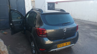 voitures-dacia-sandero-2018-alger-centre-algerie