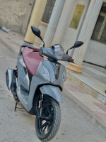 motos-et-scooters-sym-st-2024-medea-algerie