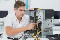 FOMATION MAINTENANCE INFORMATIQUE PC..