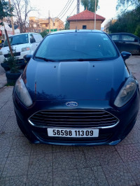 voitures-ford-fiesta-2013-trend-look-mouzaia-blida-algerie