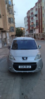 voitures-peugeot-partner-2010-tepee-ferdjioua-mila-algerie