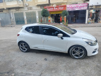 voitures-renault-clio-4-2016-gt-line-draa-ben-khedda-tizi-ouzou-algerie