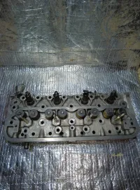 Culasse Peugeot 505 Diesel turbo J11 m3aha les injecteurs w soupapes w bougies 