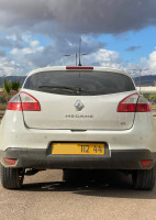 voitures-renault-megane-3-2012-play-khemis-miliana-ain-defla-algerie