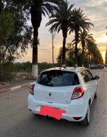 citadine-renault-clio-3-2011-ifenain-ilmathen-bejaia-algerie