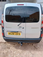 voitures-renault-kangoo-2020-ain-defla-algerie