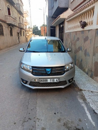 voitures-dacia-logan-2016-cherchell-tipaza-algerie