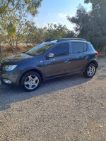 voitures-dacia-sandero-2018-stepway-boukadir-chlef-algerie